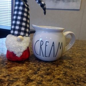 Rae dunn by Megenta cream